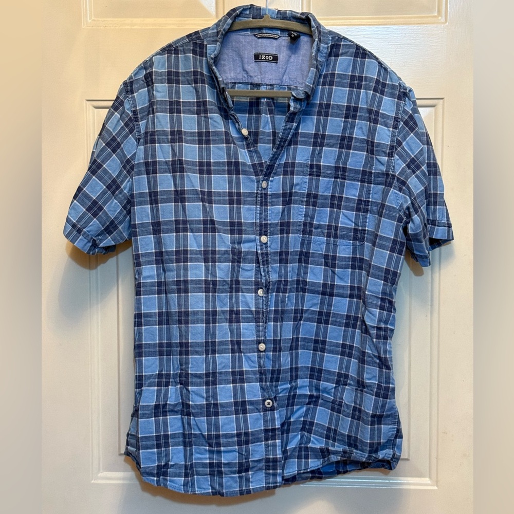 Izod Men's Casual Blue Checkered Shirt